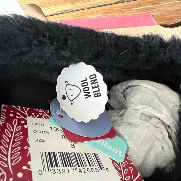 Muk Luks NIB women’s size 8 black - Picture 9 of 16